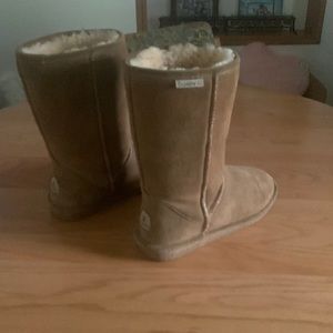 Used bear paw boot s
